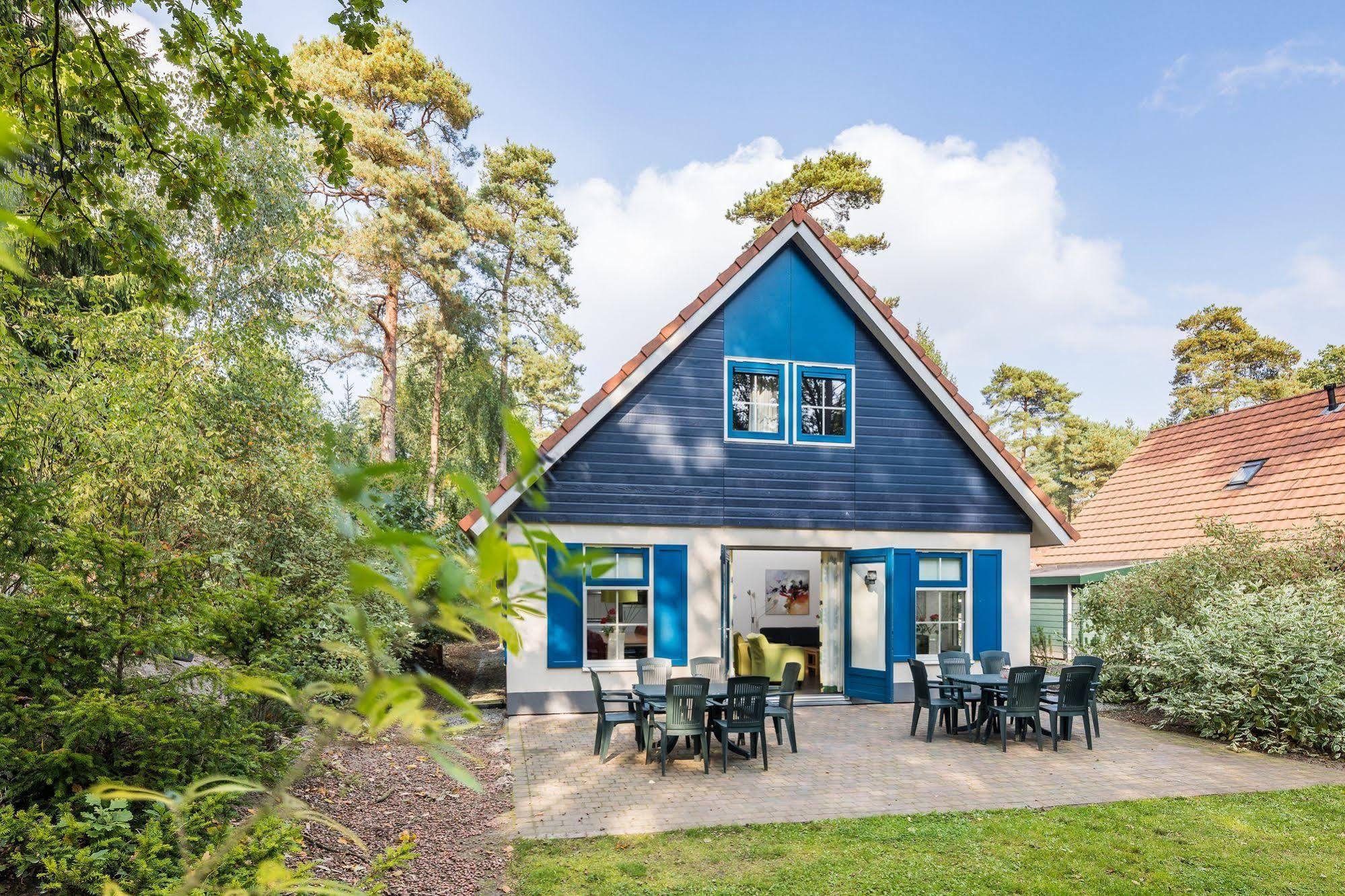 Roompot Landgoed Het Grote Zand Hooghalen 外观 照片