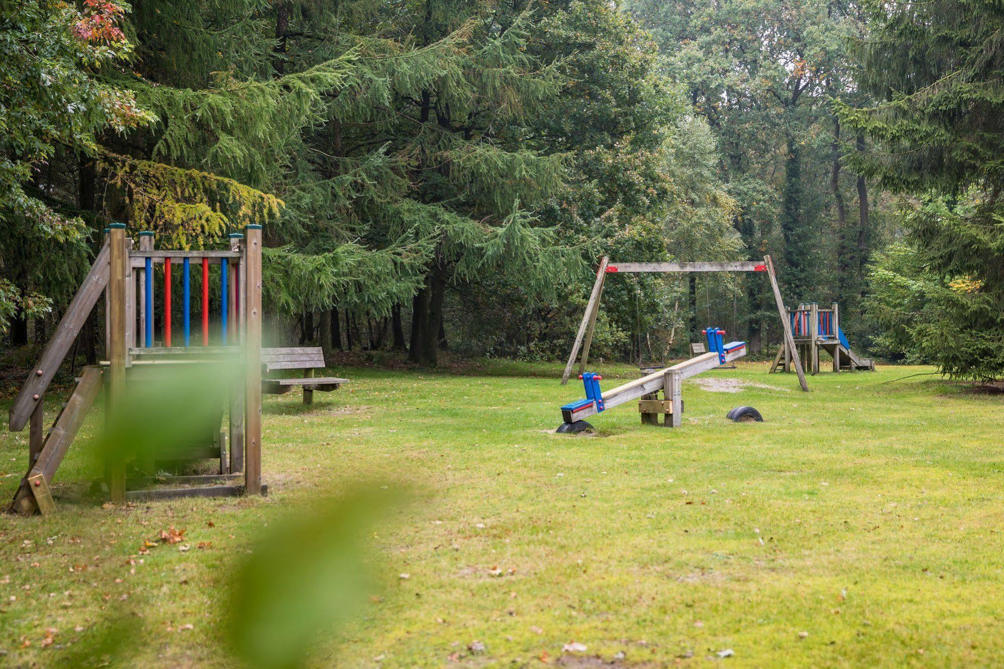Roompot Landgoed Het Grote Zand Hooghalen 外观 照片